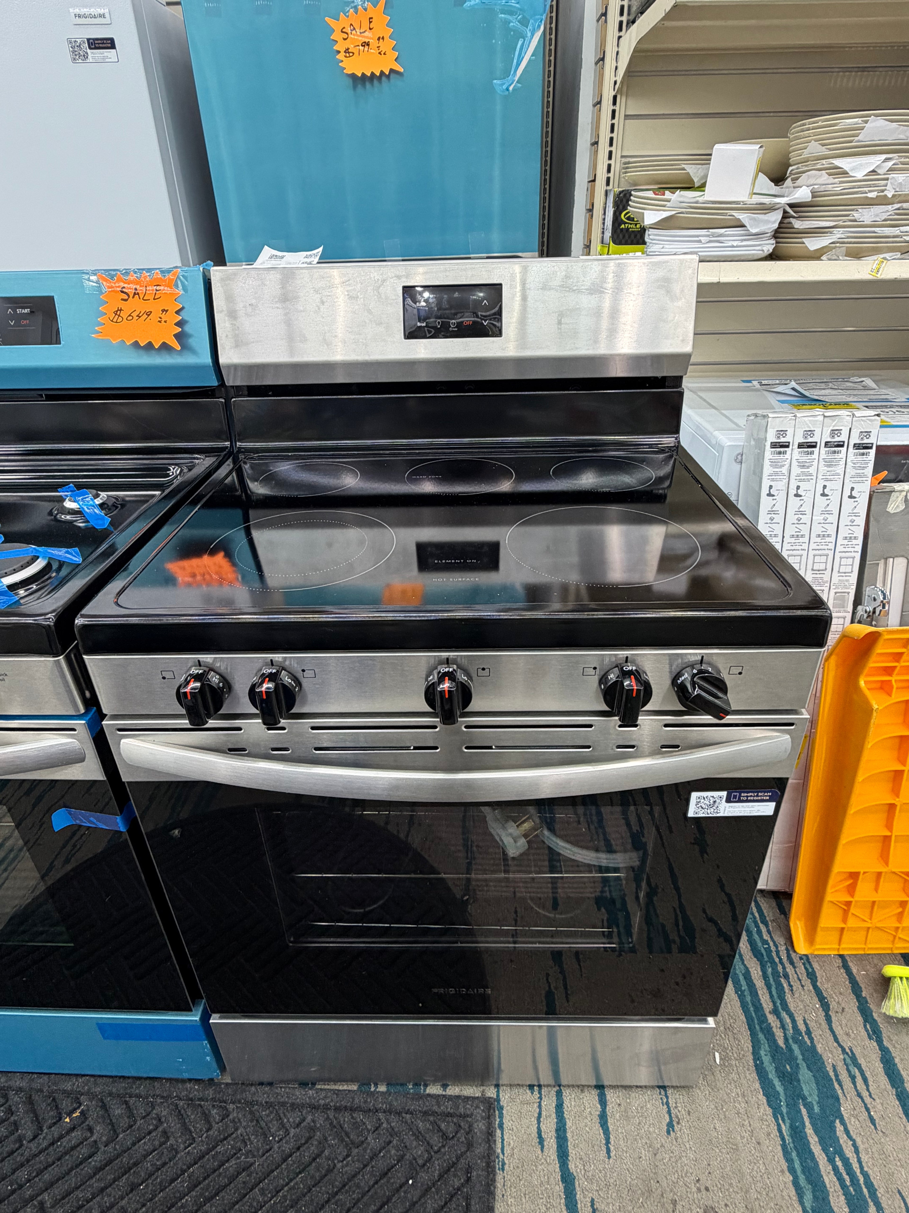 Frigidaire 30-Inch 5.3 Cu. Ft. Freestanding Electric Range with 5-Burner Glass Cooktop – Stainless Steel